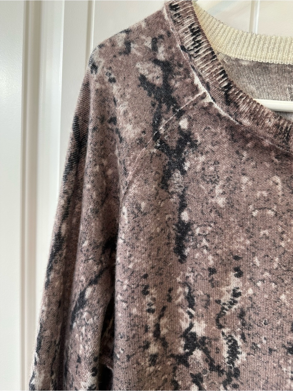 We The Free Free PeopleCashmere Animal Print Size-XL - Picture 7 of 10